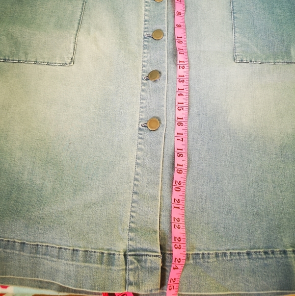 Bought without trying on, didn't like how it fit - Picture 6 of 8